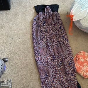 Dress, I don’t know the actual size. Got it at a yard sale it has no tag